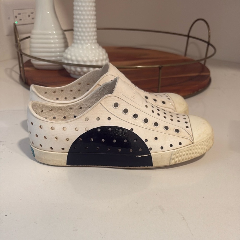 Native Kids White Slip-On Shoes